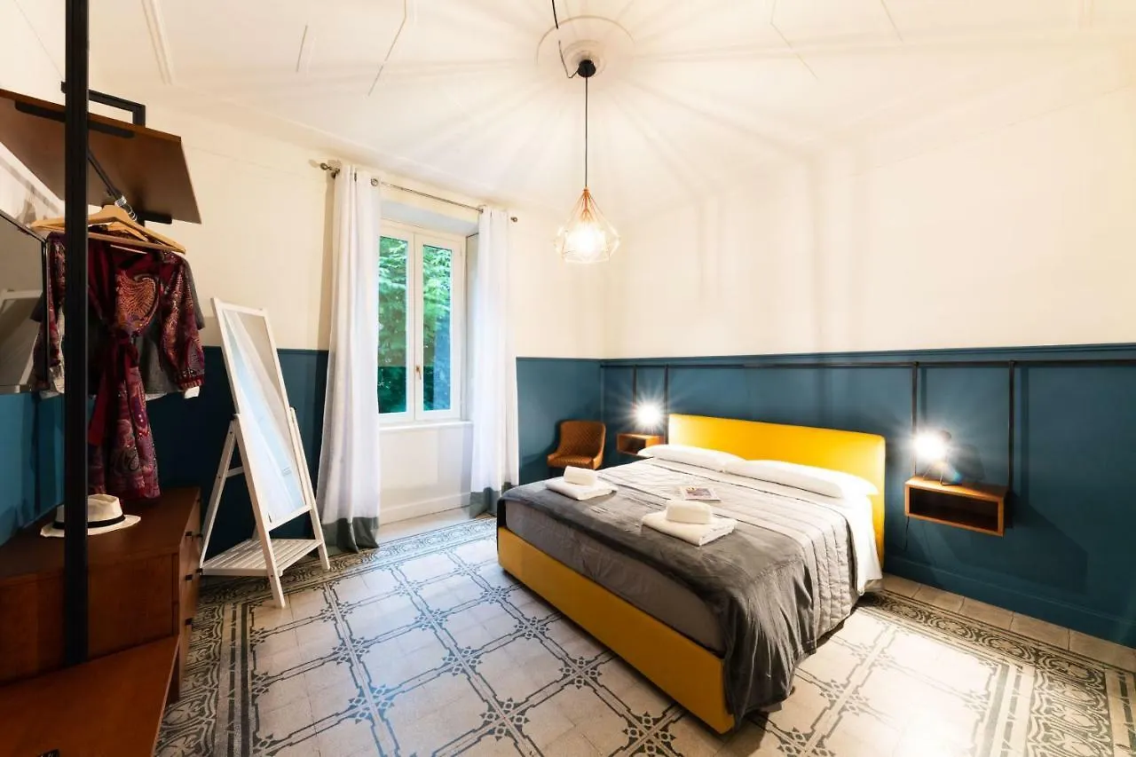 Rego Apartments - Boutique Aparthotel With Some Off-Site Apartments In A Charming Historic District Close To Upper Town Bérgamo 0*,  Italia