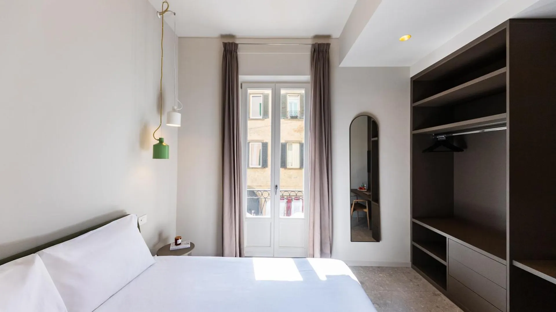 Rego Apartments - Boutique Aparthotel With Some Off-Site Apartments In A Charming Historic District Close To Upper Town Bergamo